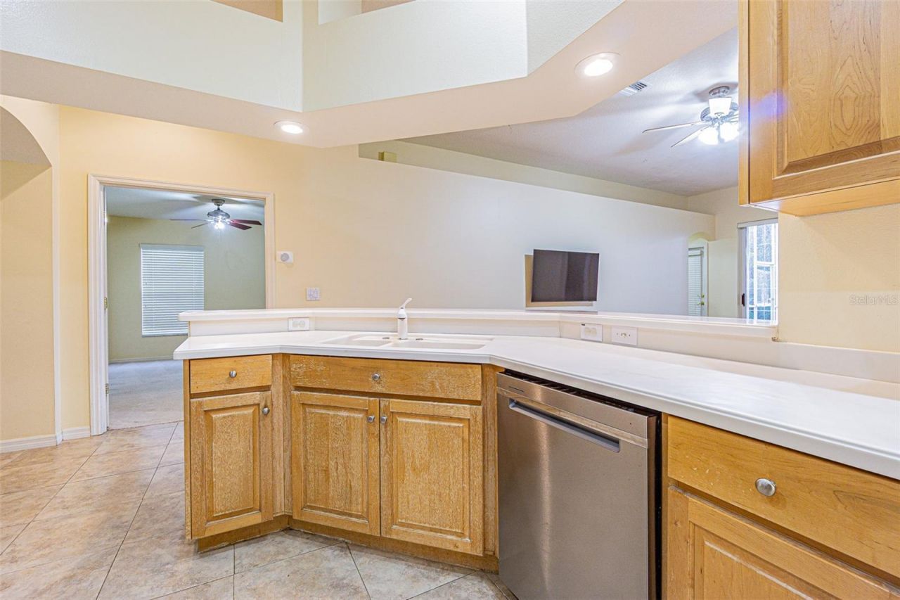 18024 Arbor Crest Drive, Tampa, FL 33647 Photo