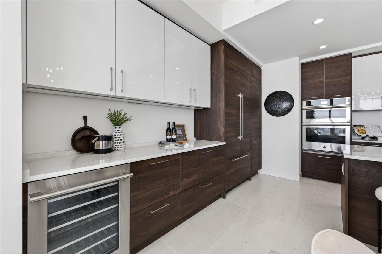 301 1st Street S, Unit 3205, Saint Petersburg, FL 33701 Photo