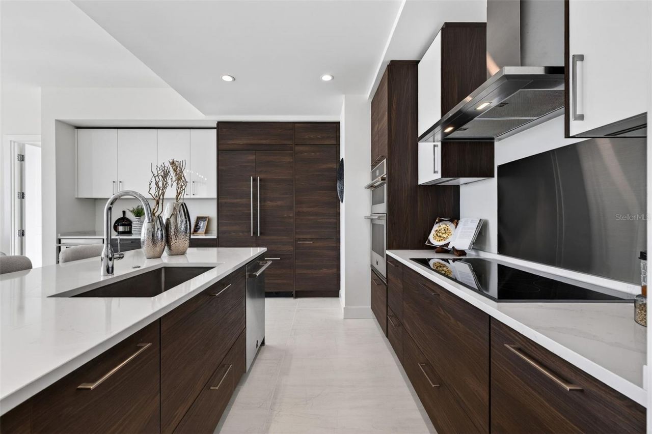 301 1st Street S, Unit 3205, Saint Petersburg, FL 33701 Photo