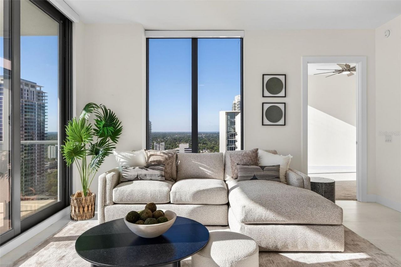 301 1st Street S, Unit 3205, Saint Petersburg, FL 33701 Photo