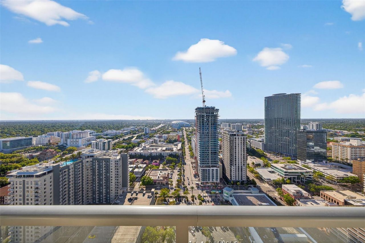 301 1st Street S, Unit 3205, Saint Petersburg, FL 33701 Photo