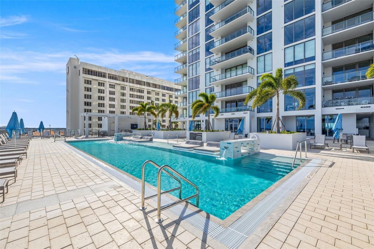 301 1st Street S, Unit 3205, Saint Petersburg, FL 33701 Photo