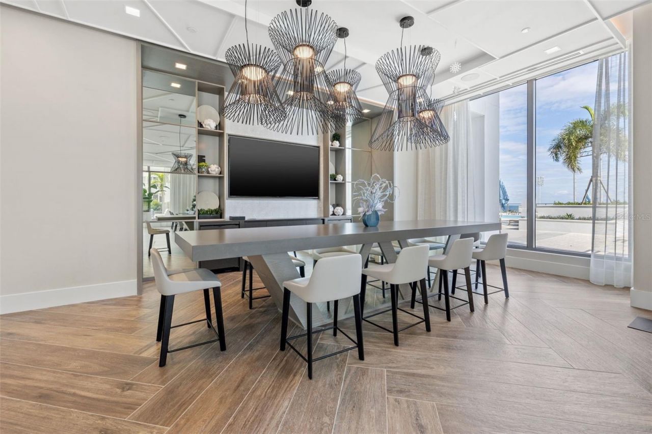 301 1st Street S, Unit 3205, Saint Petersburg, FL 33701 Photo