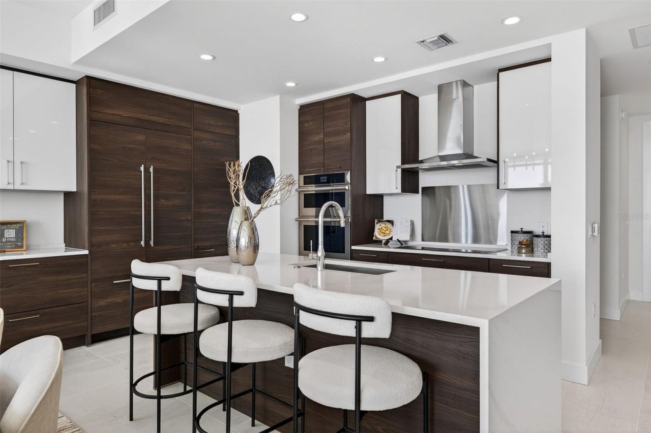 301 1st Street S, Unit 3205, Saint Petersburg, FL 33701 Photo