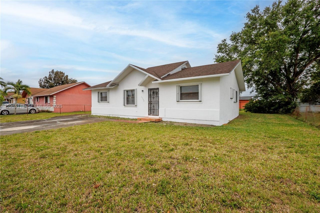 3490 NW 194 St, Miami Gardens, FL 33056 Photo