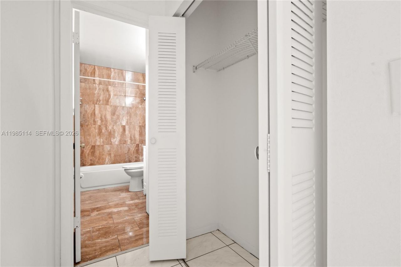 3490 NW 194 St, Miami Gardens, FL 33056 Photo