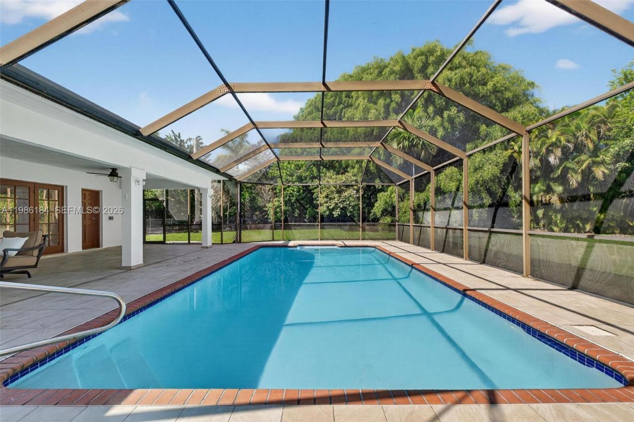 6125 SW 109th St, Pinecrest, FL 33156 Photo