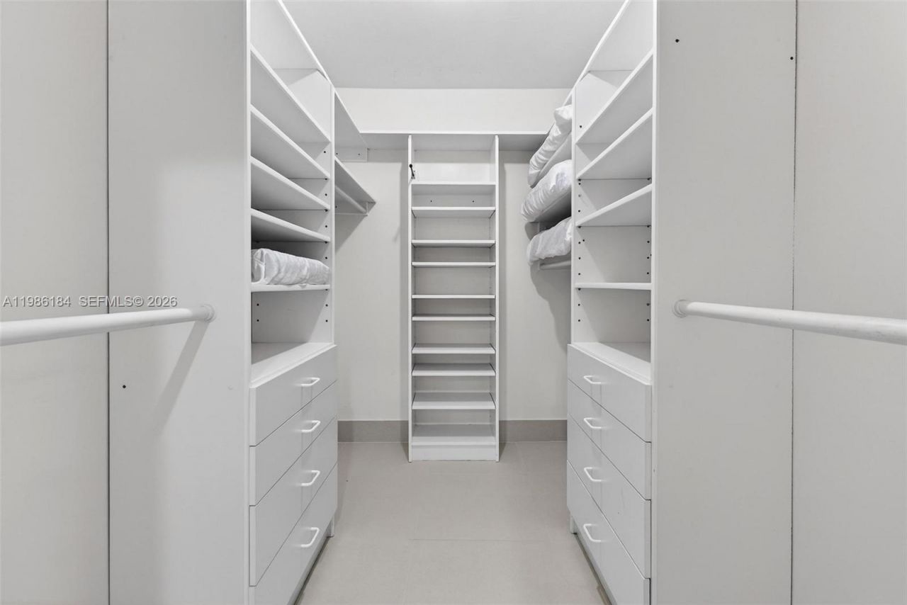 6125 SW 109th St, Pinecrest, FL 33156 Photo