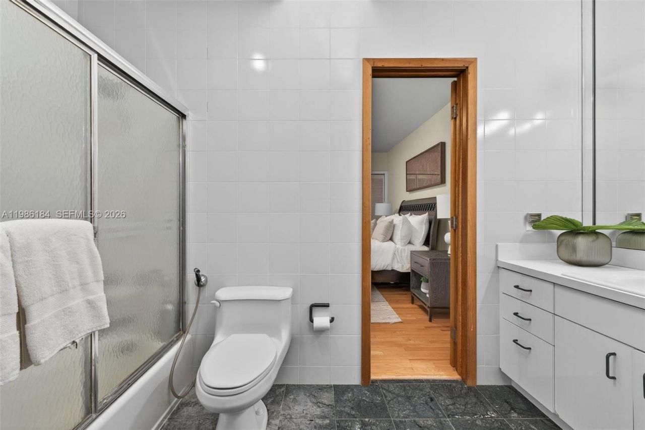 6125 SW 109th St, Pinecrest, FL 33156 Photo