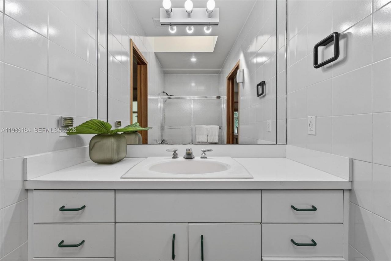 6125 SW 109th St, Pinecrest, FL 33156 Photo