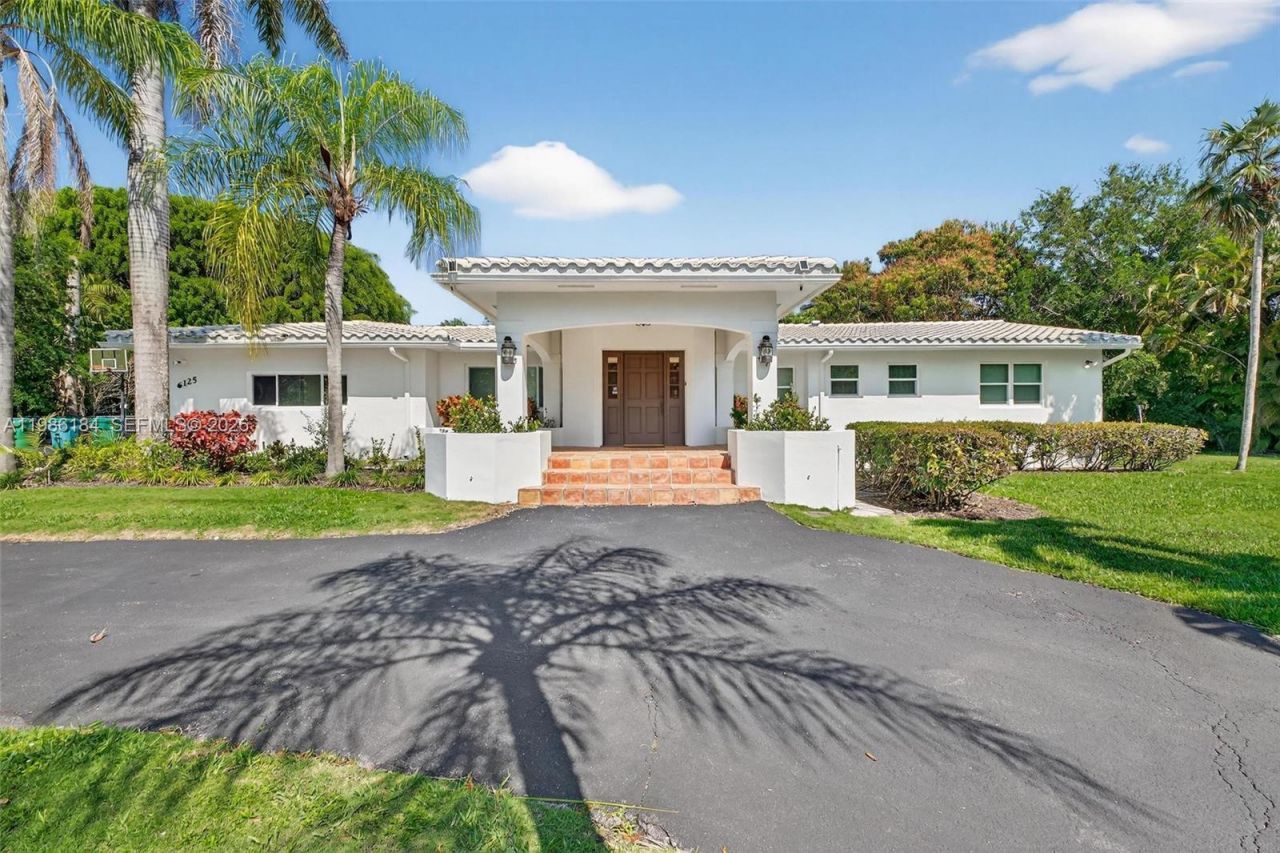 6125 SW 109th St, Pinecrest, FL 33156 Photo