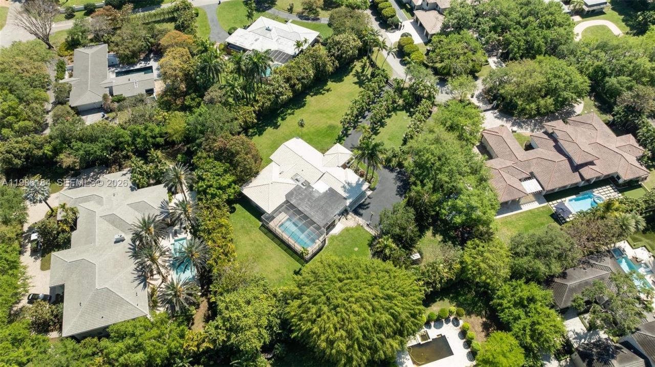 6125 SW 109th St, Pinecrest, FL 33156 Photo