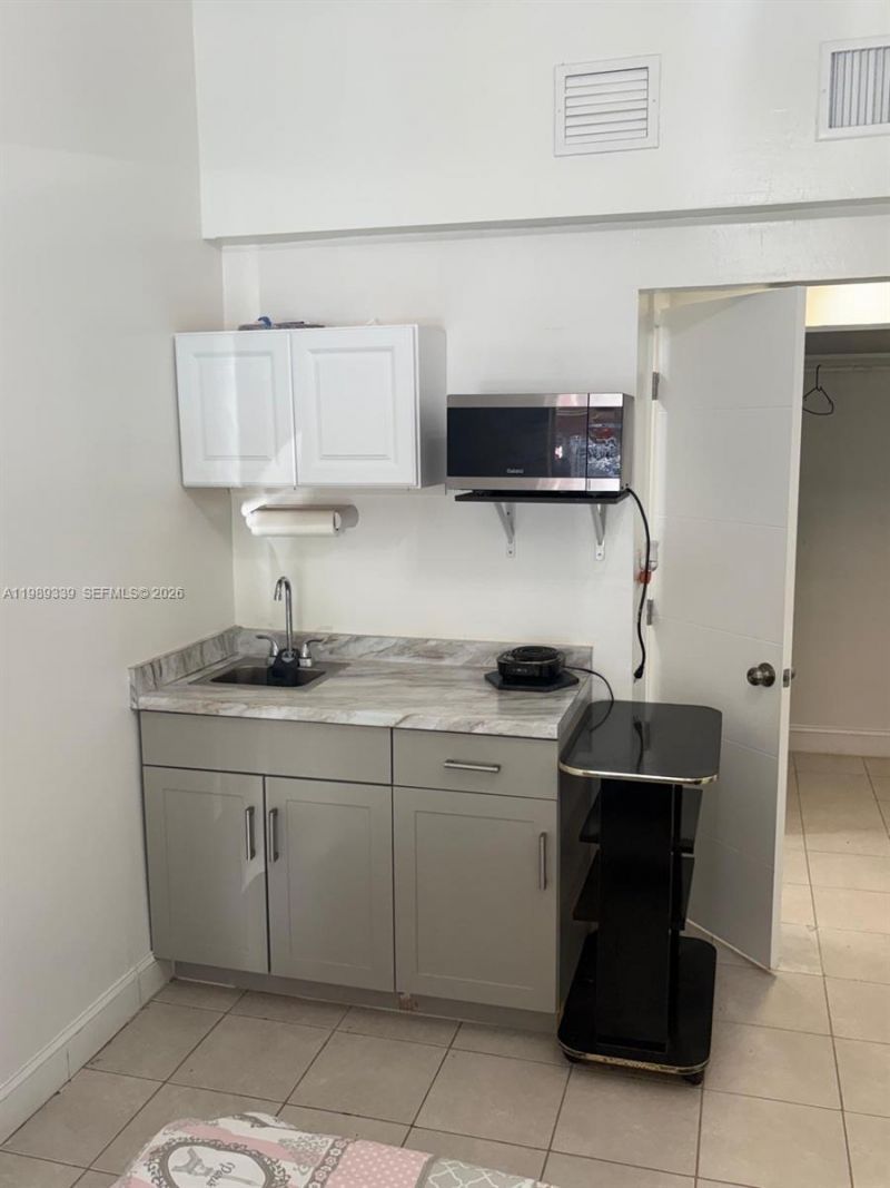 2893 SW 32nd Ct, Coconut Grove, FL 33133 Photo