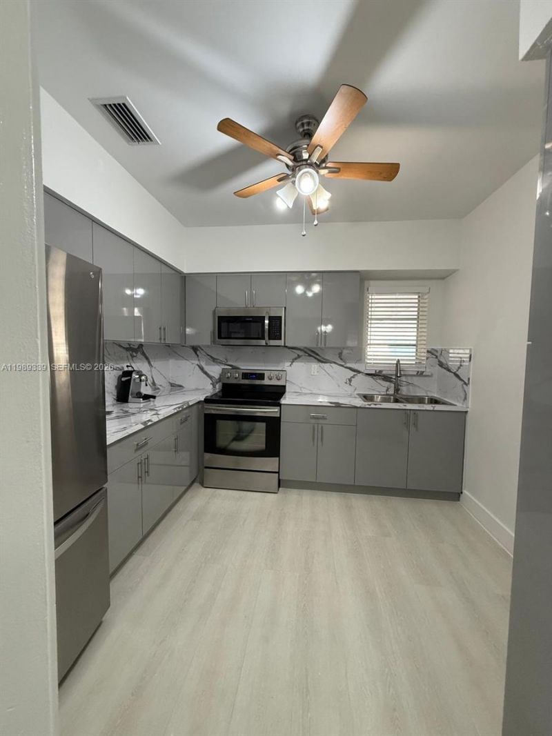 2893 SW 32nd Ct , Coconut Grove, FL 33133 Photo