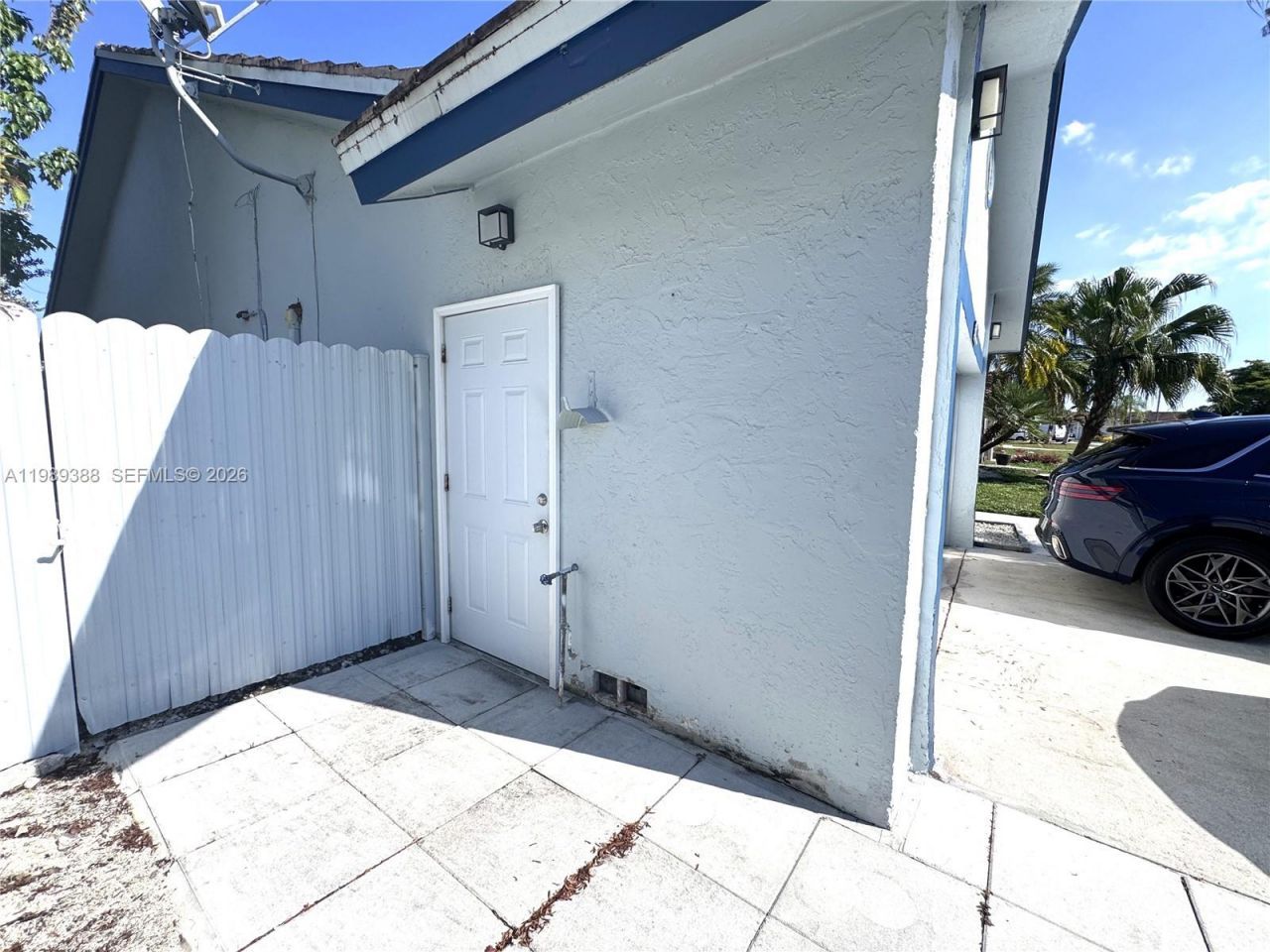 16201 SW 144th Ct, Unit A, Miami, FL 33177 Photo