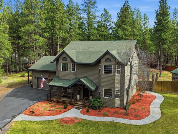 14861 Crupper, Sisters, OR 97759