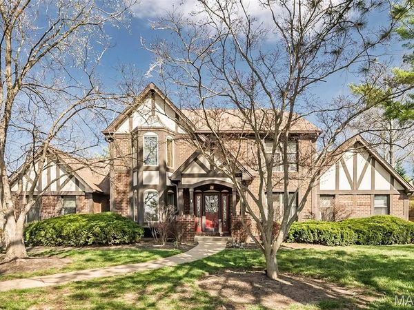 606 Aspen Ridge Court, St Louis, MO 63017