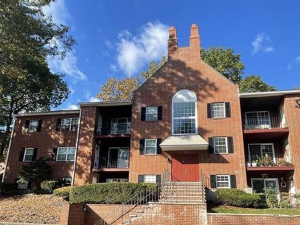 5 Louisburg Square, Unit 11, Nashua, NH 03060