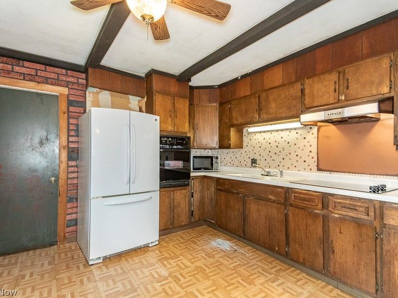 14161 Radcliffe Road, Chardon, OH 44024 Photo 28