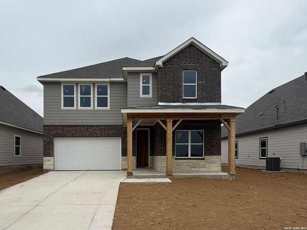 145 Yale St, Seguin, TX 78155