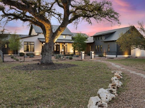 1660 Windmill Run RD, Wimberley, TX 78676
