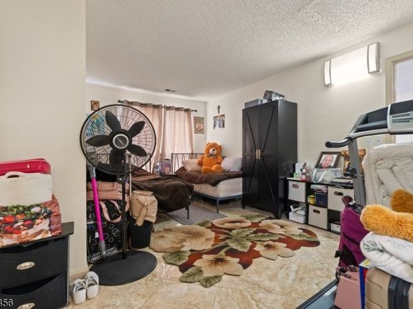 1338 Lavender Ct, Mahwah, NJ 07430