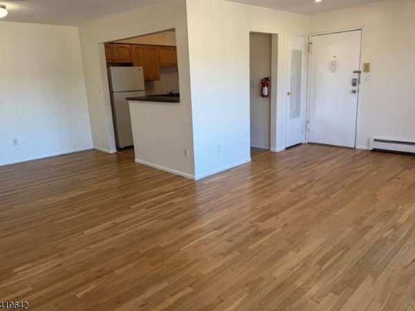 386 Hoover Ave, Unit 166, Bloomfield, NJ 07003