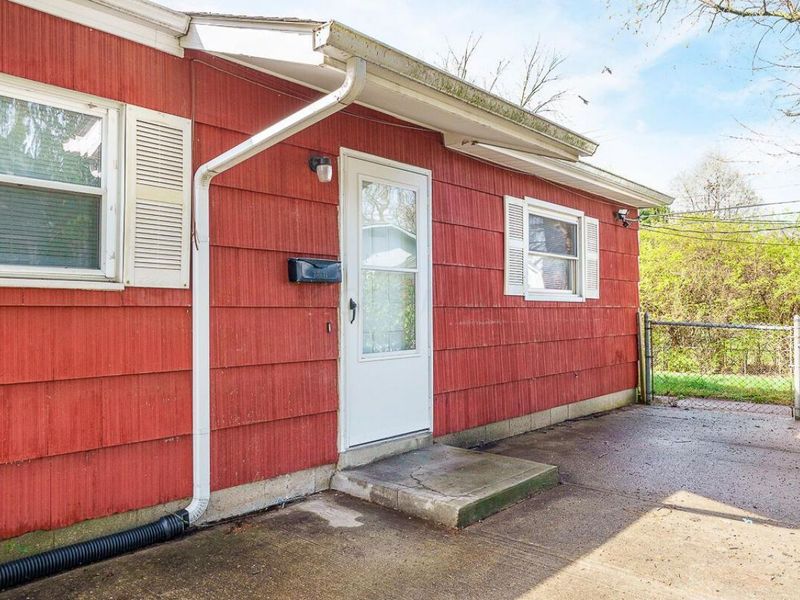 1775 Alcoy Drive , Columbus, OH 43227 Photo 2