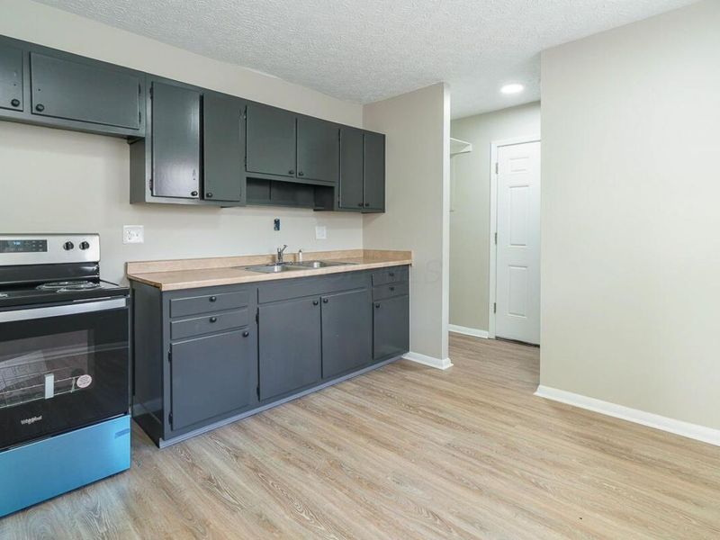 1775 Alcoy Drive , Columbus, OH 43227 Photo 6