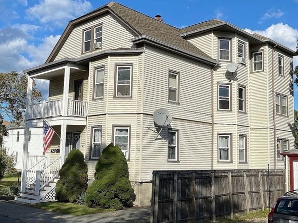 10 Baylies St, Unit 1, New Bedford, MA 02745