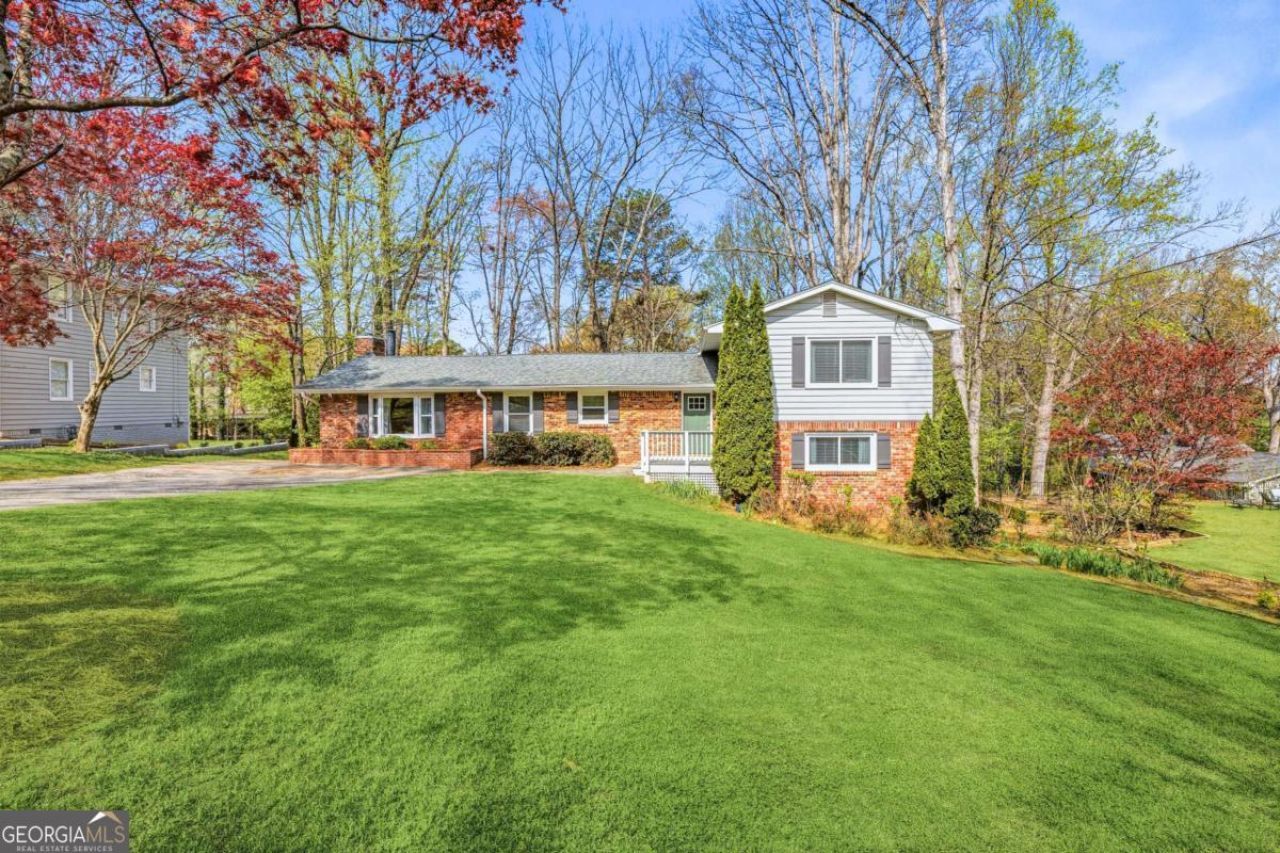 5398 Harris Circle, Atlanta, GA 30338 Main Photo