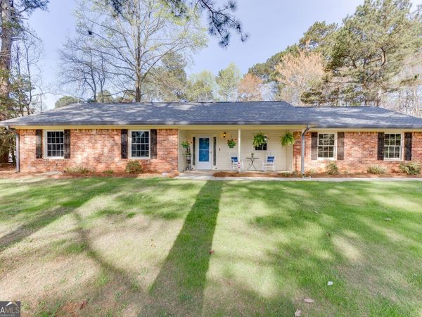 5602 Pepper Tree Lane, Oakwood, GA 30566