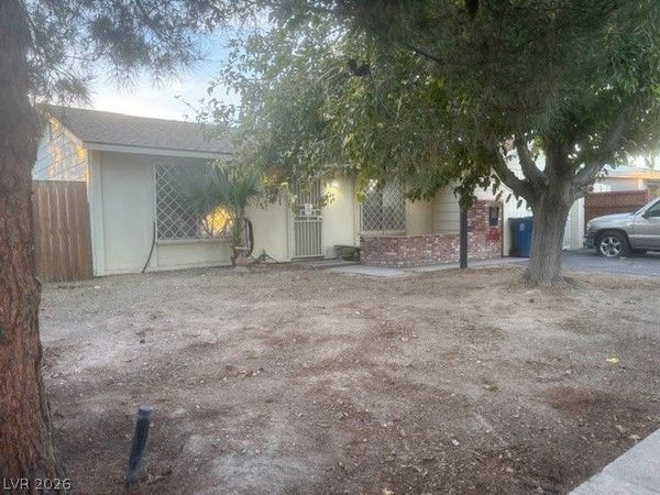 409 Lehman Street , Las Vegas, NV 89110