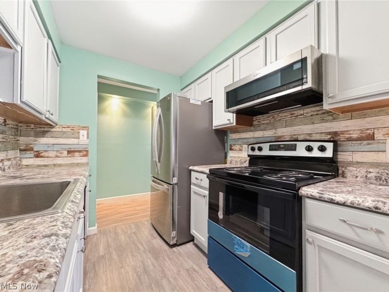 521 Tollis, Unit 396, Broadview Heights, OH 44147 Photo 10