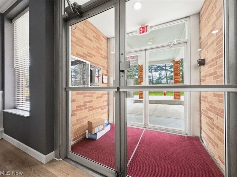 521 Tollis, Unit 396, Broadview Heights, OH 44147 Photo 30