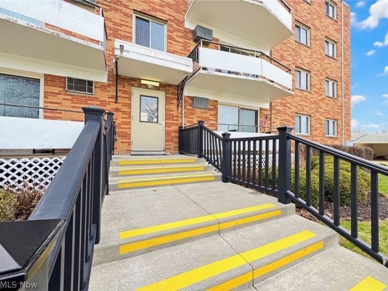 521 Tollis, Unit 396, Broadview Heights, OH 44147 Photo 38