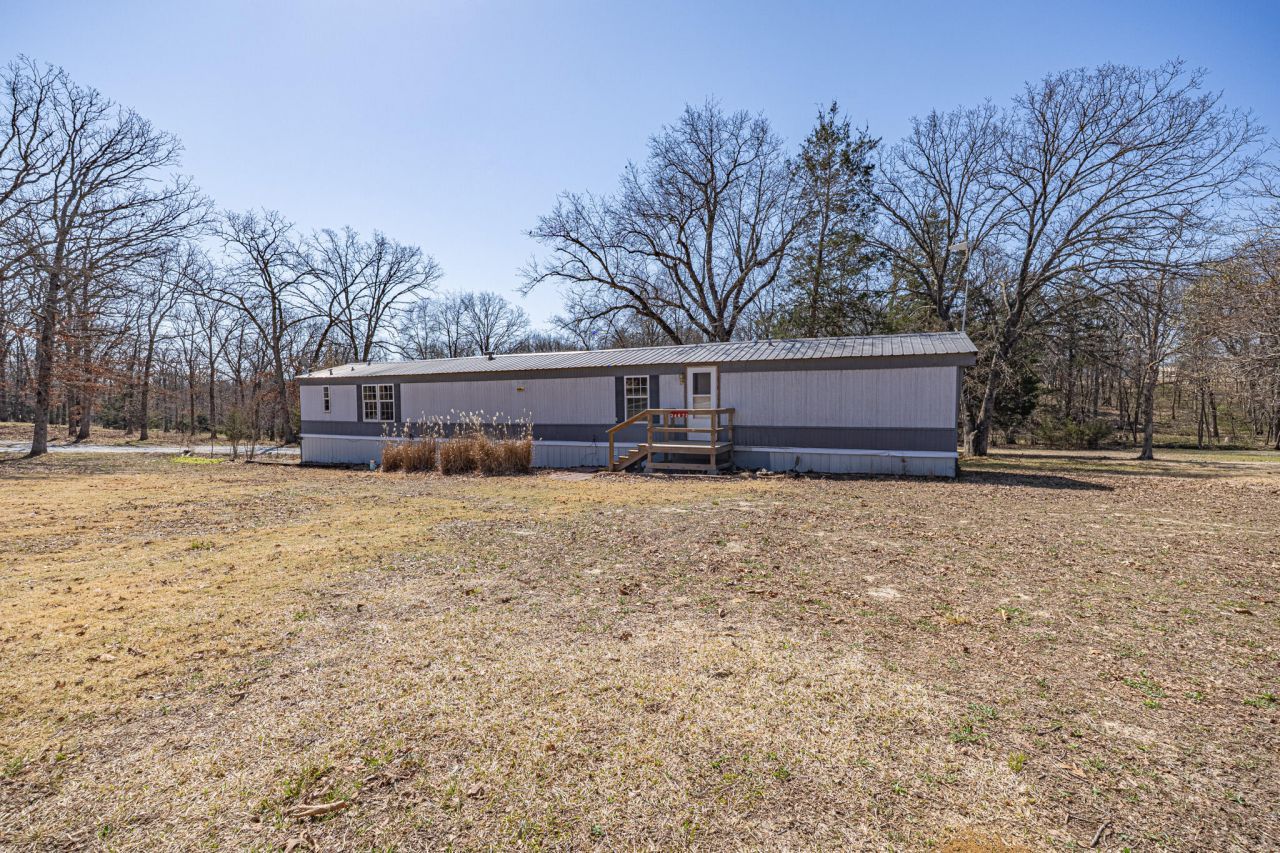 24672 Whispering Oak Road, Hermitage, MO 65668 Main Photo