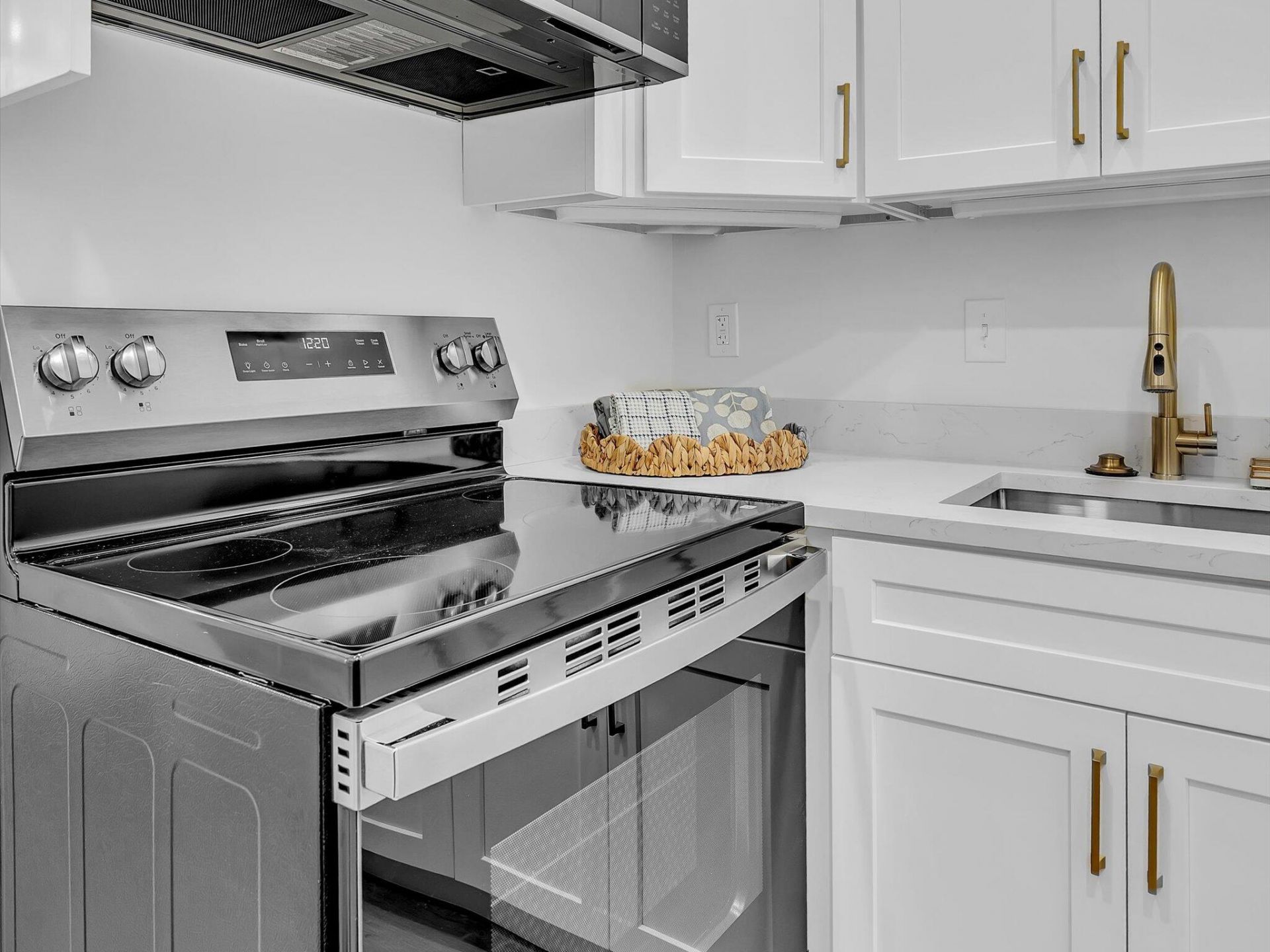 350 S Cypress Road, Unit #501, Pompano Beach, FL 33060 Photo