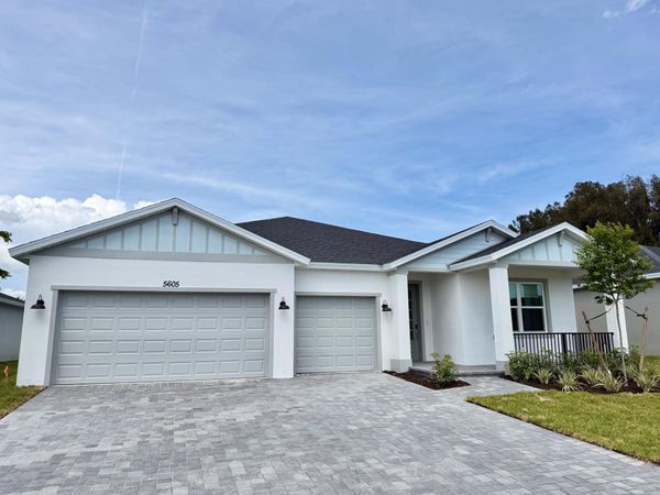 5605 Hampton Park Circle, Vero Beach, FL 32966