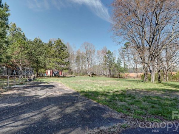 121 Hillbilly Hollar Lane , Mooresville, NC 28115