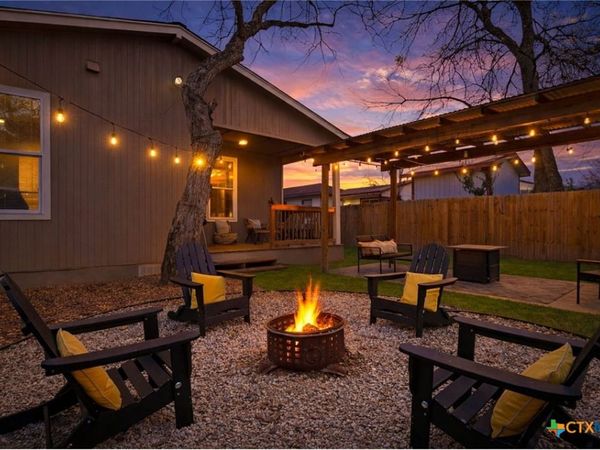 230 Thompson Place , San Antonio, TX 78225