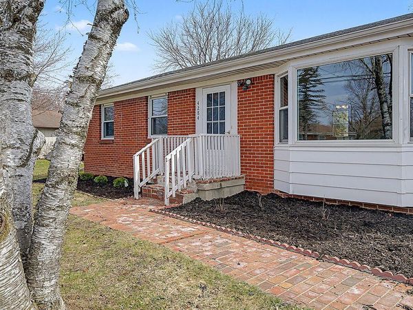 4284 Plymouth Avenue SE, Grand Rapids, MI 49508