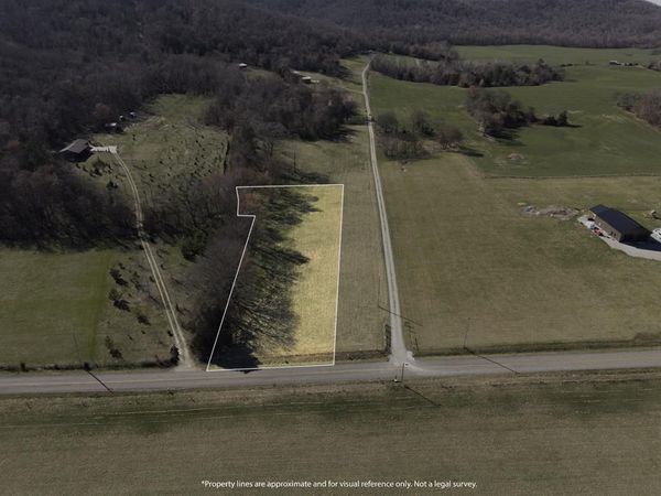 4361 Dark Hollow Rd., Mcminnville, TN 37110