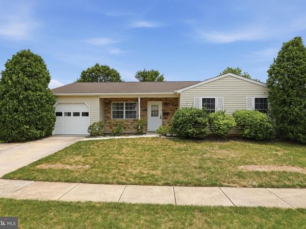 5661 CRABAPPLE DRIVE, FREDERICK, MD 21703