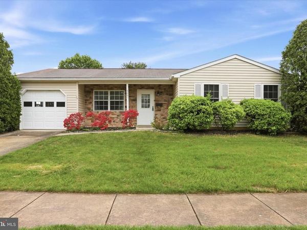 5661 CRABAPPLE DRIVE, FREDERICK, MD 21703