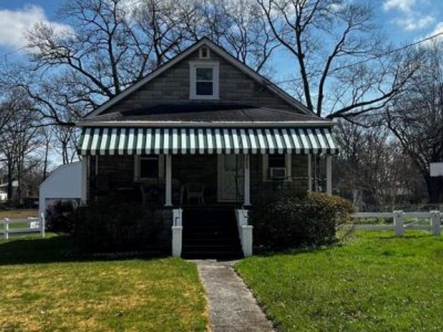 6129 Naval Avenue, Lanham, MD 20706 Main Photo