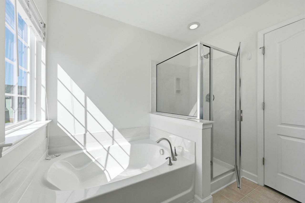 258 Longford Drive Photo 17