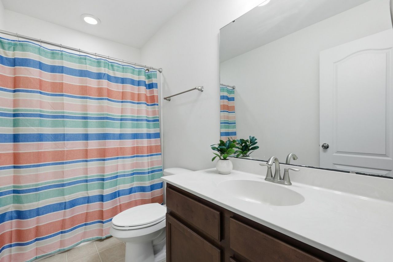 258 Longford Drive Photo 20