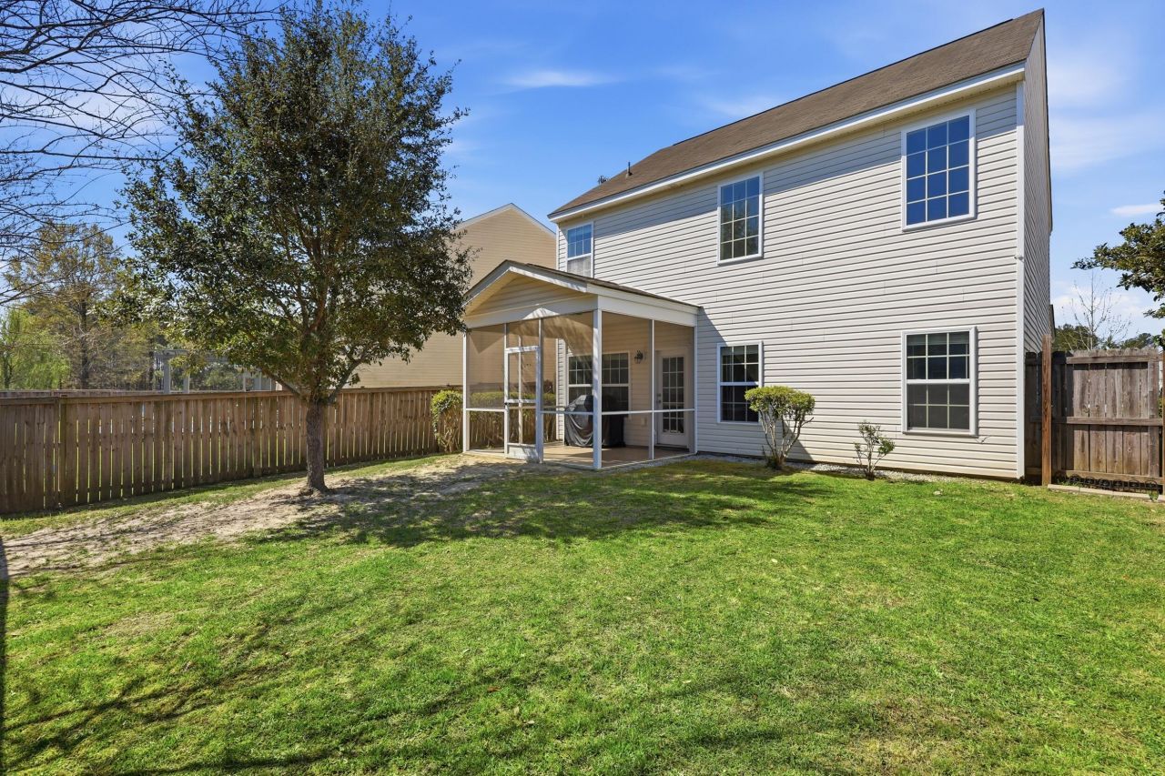 258 Longford Drive Photo 26