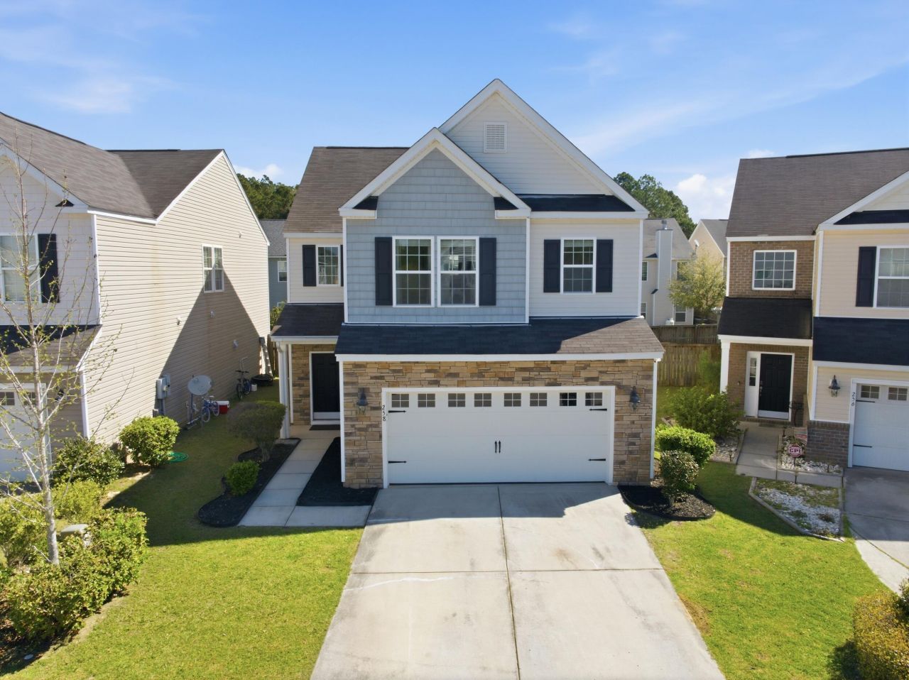 258 Longford Drive Photo 32